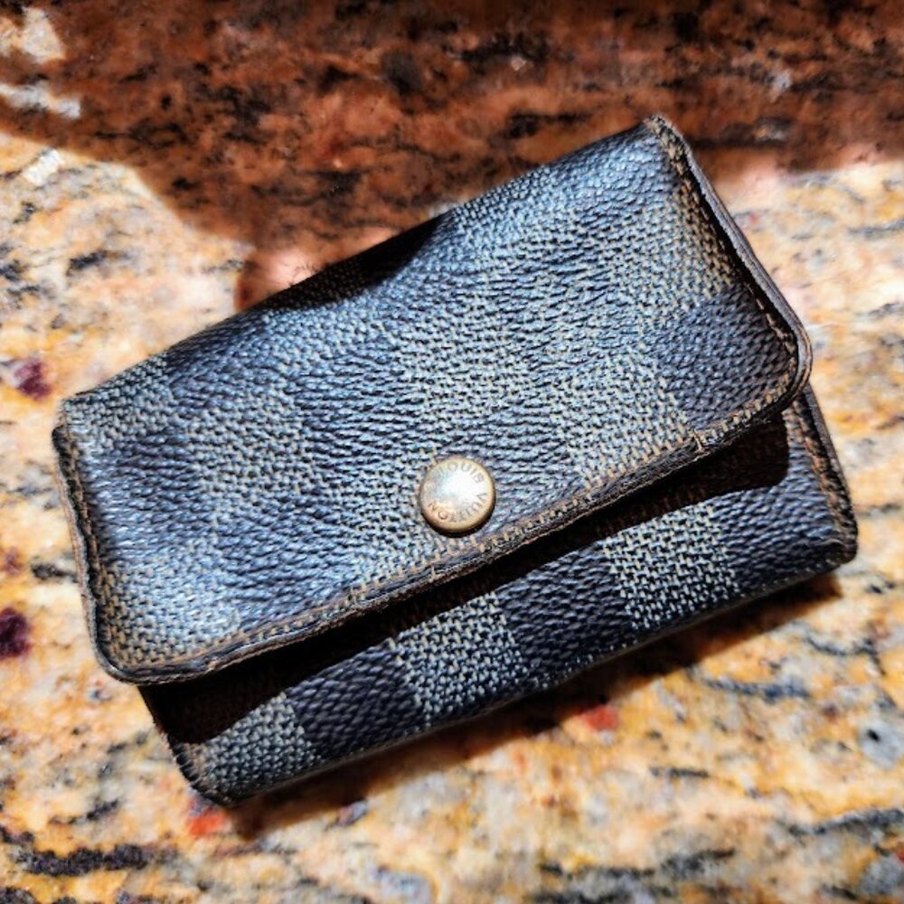 Louis Vuitton Key Holder